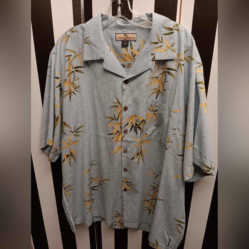 Tommy Bahama Button Down - Picture 3 of 8